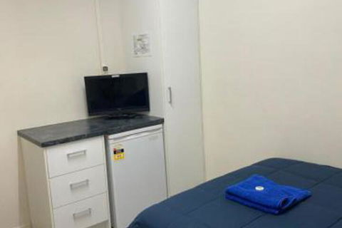 Cityside Accommodation - Gold Coast 4U 2