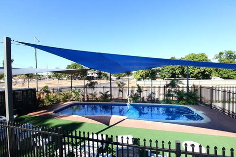 Leichhardt Accommodation - Gold Coast 4U 5