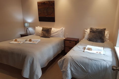 Adamsons Riverside Accommodation - Accommodation Gold Coast 3
