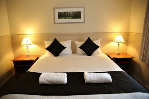 Bushy Lake Chalets - Accommodation Gold Coast 3