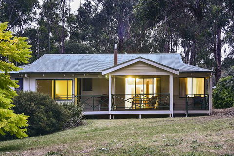 Bushy Lake Chalets - Accommodation Gold Coast 2