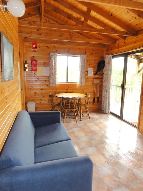 Gumleaves Bush Holidays - Accommodation Gold Coast 4