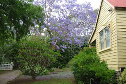 Hermitage Cottage - Accommodation Gold Coast 2