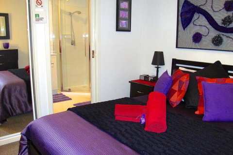 Sunway Farm Bed & Breakfast & Rosebud Cottage - Accommodation Gold Coast 3