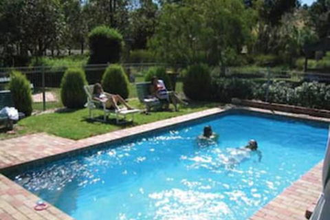 Aristocrat Waurnvale Motel - Gold Coast 4U 1