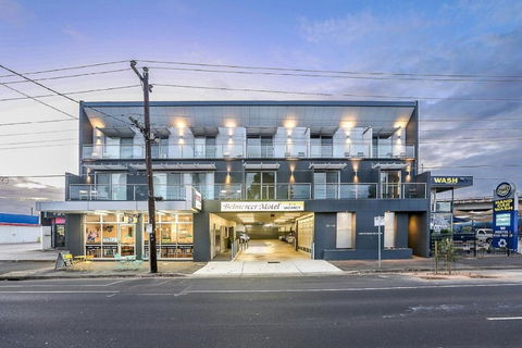 Belmercer Motel - Gold Coast 4U 3