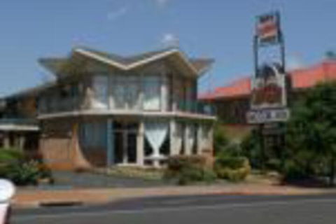Countryman Motor Inn - Accommodation Gold Coast 0