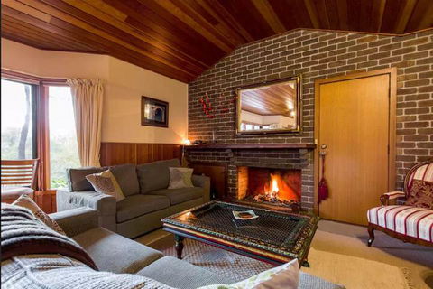 Adriennes Country Retreat - Gold Coast 4U 2