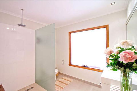 Adriennes Country Retreat - Gold Coast 4U 5