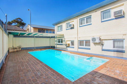 Cowra Motor Inn - Accommodation Gold Coast 1