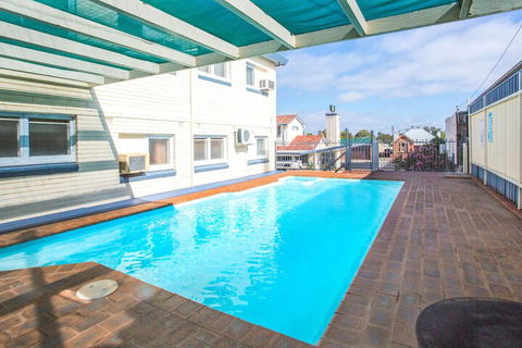 Cowra Motor Inn - Accommodation Gold Coast 2