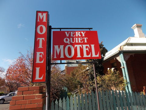 Cowra Crest Motel - Accommodation Gold Coast 0