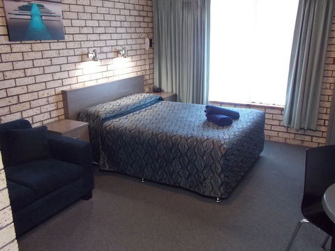 Cowra Crest Motel - Accommodation Gold Coast 5