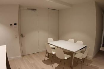 EQ Apartment - Accommodation Gold Coast 6