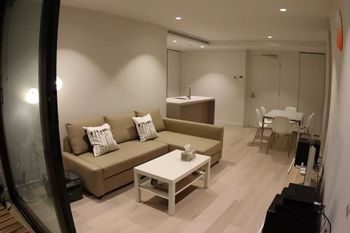 EQ Apartment - Accommodation Gold Coast 1