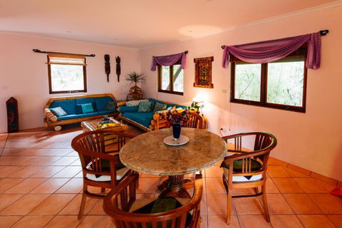 Riveresque - Gold Coast 4U 5