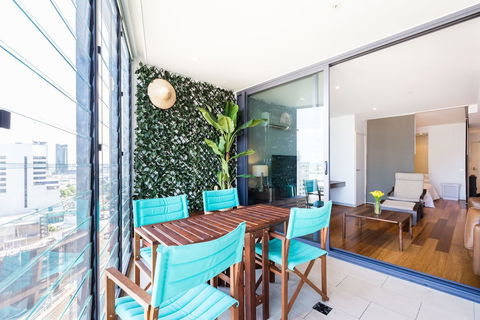 RIVER, 1BDR Melbourne Apartment - Gold Coast 4U 6