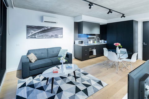 STAY&CO Serviced Apartments Docklands Drive - Accommodation Gold Coast 5