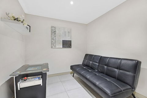 Coast Luxury Apartment 21 - Gold Coast 4U 6