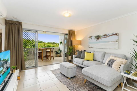 City Stadium Apartment On The Riverfront - Accommodation Gold Coast 4