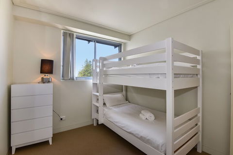 Coast Luxury Apartment 32 - Gold Coast 4U 2