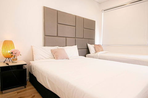E06-darling Harbour Studio - Accommodation Gold Coast 6