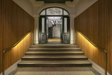 Farmers Home Hotel - Accommodation Gold Coast 2