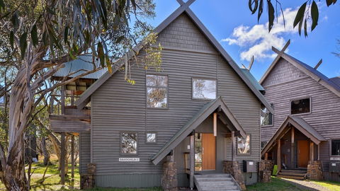 Dandongale - Accommodation Gold Coast 0