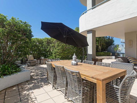 1 Peninsula Waters 2 4 Soldiers Point Road Aircon Pool & Massive Outdoor Area - Accommodation Gold Coast 6