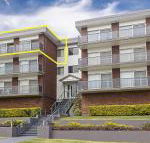 9 Adriana 83 Ronald Avenue fabulous views  aircon - Accommodation Gold Coast