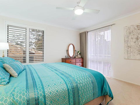 1 Kooringal 105 Soldiers Point Road Waterfront Unit Wth Aircon - Accommodation Gold Coast 6