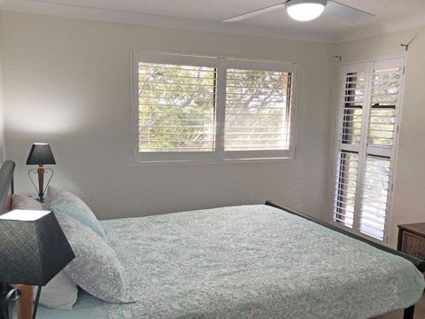 5 Intrepid 3 Intrepid Close Perfect Beachfront Location - Accommodation Gold Coast 4