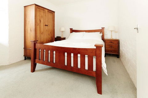 Beehive 14 - Accommodation Gold Coast 6