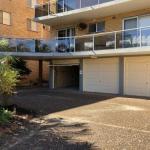 13 Parkview 11 13 Catalina Close Great Location Unit With A Locked Garage - Accommodation Gold Coast 0
