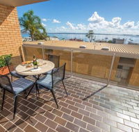 7 The Crest 6 8 Tomaree St. Stunning unit with Spectacular Water Views. - Accommodation Gold Coast