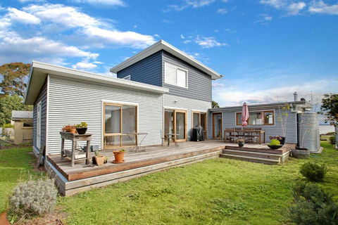 Waterfront Sanctuary Raymond Island Getaway - Accommodation Gold Coast 2