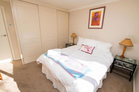 Kileys Run Rural Home Close To Orange - Gold Coast 4U 3