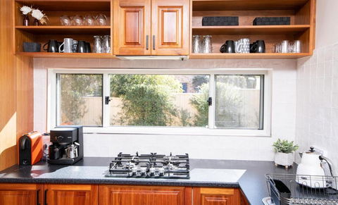 Roselawn Entertainer Large & Luxurious Sleeps 12 - Gold Coast 4U 5