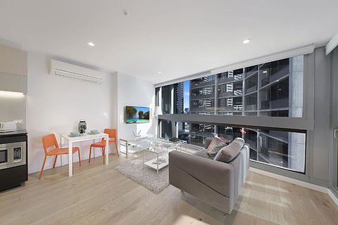 A Bright & Modern CBD Apt Next To Southern Cross - Accommodation Gold Coast 2