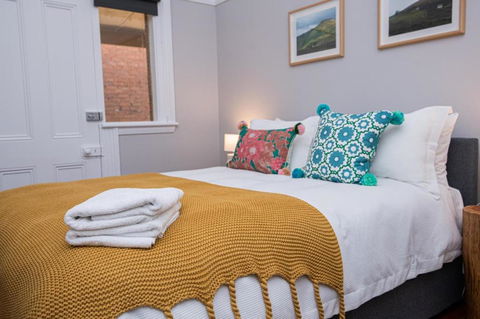 The Byng House Grand & Central Entertain 12 - Gold Coast 4U 4