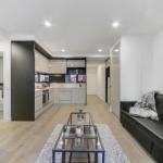 A Modern 2BR Apt 5 Min Walk To Melbourne Central - Accommodation Gold Coast 0