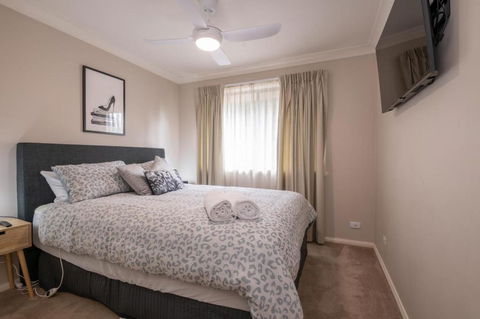 Wonderful Windred Modern Comfy Quiet - Gold Coast 4U 3