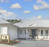 A Home Like Few Others - Gold Coast 4U