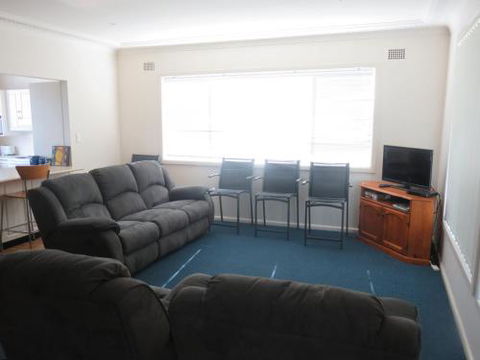 Cabenay 3 VIEWS ACROSS THE PARK - Accommodation Gold Coast 3