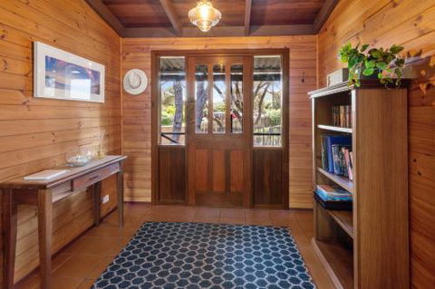 Coleys Beach House Yallingup - Gold Coast 4U 5