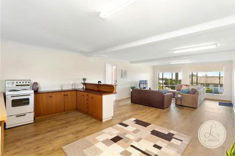 TASSIE SEASIDE SERENITY LAbode Accommodation - Accommodation Gold Coast 5