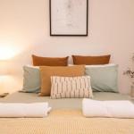 Lords Cottage Charming CBD Home Pet Friendly - Gold Coast 4U 0