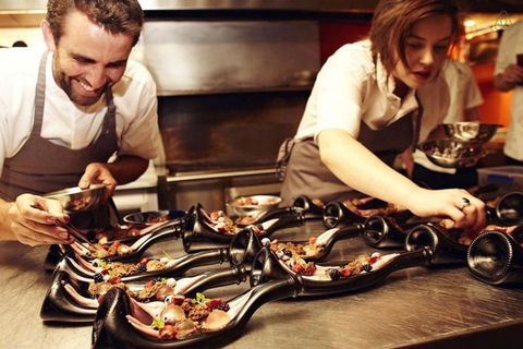 A Charming Studio With Stunning City Views - Accommodation Gold Coast 6