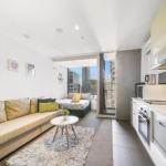 A Charming Studio With Stunning City Views - Accommodation Gold Coast 0