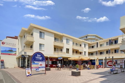 Bay Village Unit 11 / 47 Shoal Bay Road - Accommodation Gold Coast 0